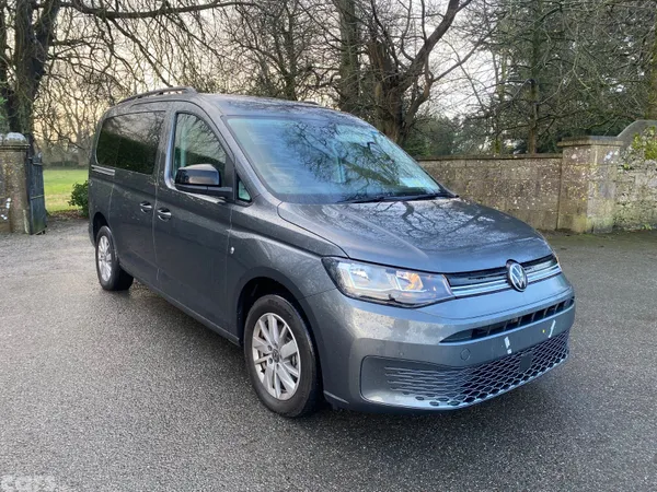 Volkswagen Caddy Maxi Life MPV, Diesel, 2026, Grey