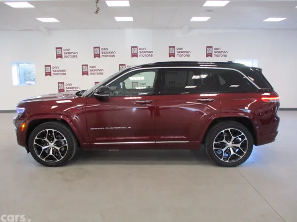 Jeep Grand Cherokee SUV, Petrol Plug-in Hybrid, 2025, Red