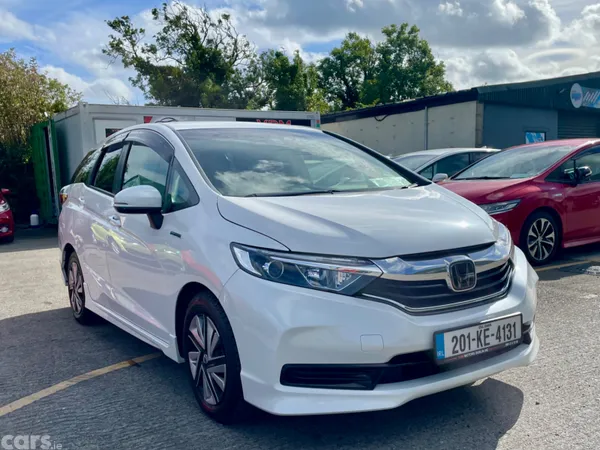 Honda Shuttle Estate, Petrol Hybrid, 2020, White