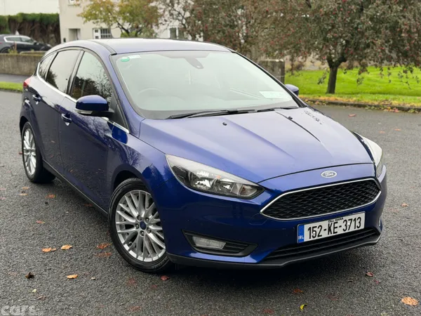 Ford Focus Hatchback, Petrol, 2015, Blue