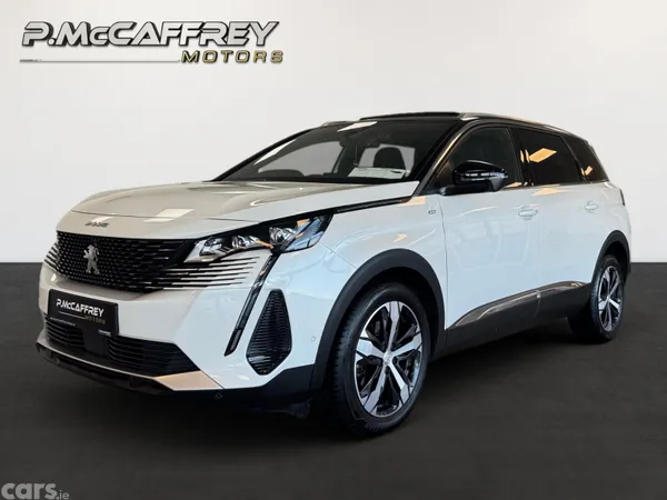 Peugeot 5008 SUV, Diesel, 2021, White