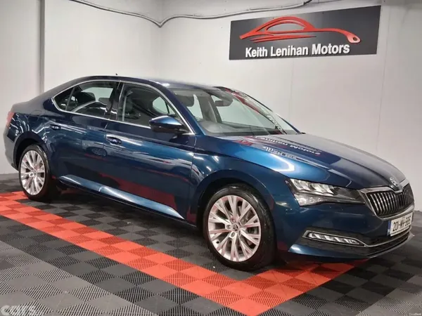 Skoda Superb Saloon, Diesel, 2020, Blue