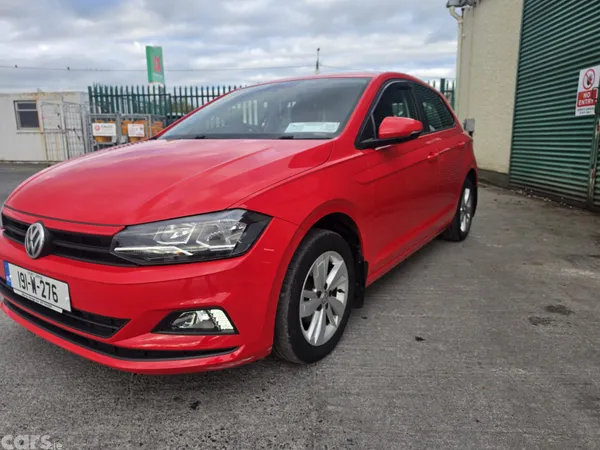Volkswagen Polo Hatchback, Petrol, 2019, Red
