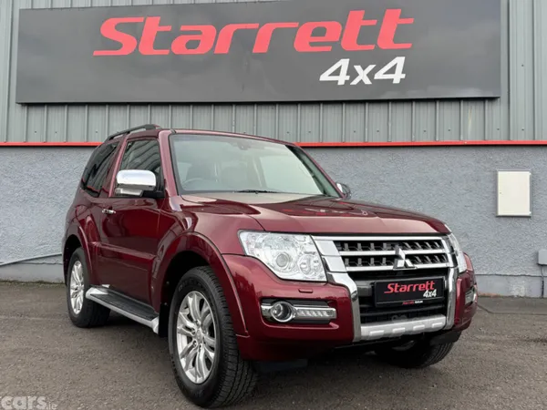 Mitsubishi Shogun SUV, Diesel, 2017, Red