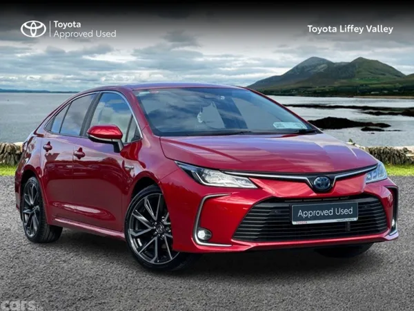 Toyota Corolla Saloon, Petrol Hybrid, 2022, Red