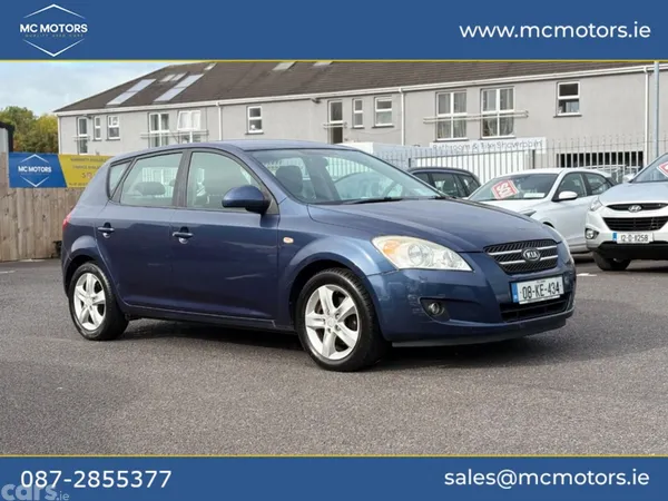 Kia Ceed Hatchback, Petrol, 2008, Blue