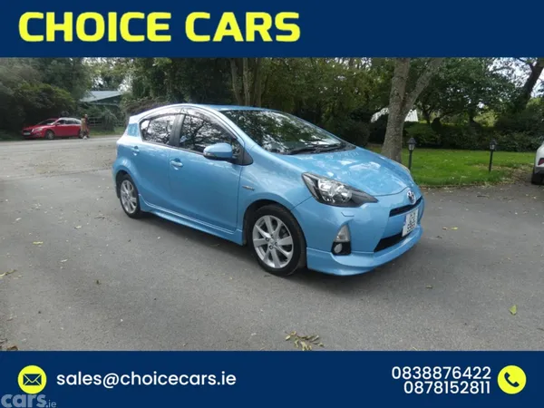 Toyota Aqua Hatchback, Petrol Hybrid, 2012, Blue
