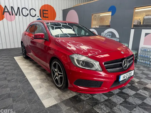 Mercedes-Benz A-Class Hatchback, Petrol, 2014, Red