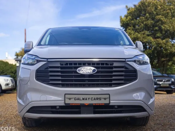 Ford Transit Custom Van, Petrol Plug-in Hybrid, 2026, Grey