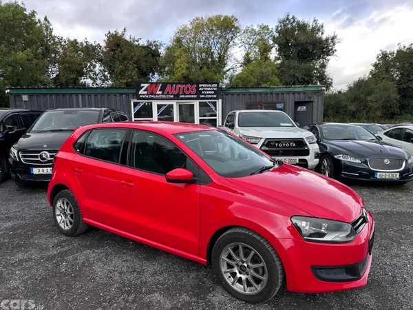 Volkswagen Polo Hatchback, Petrol, 2013, Red
