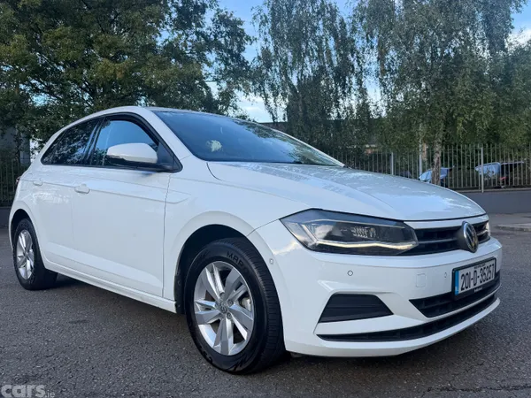 Volkswagen Polo Hatchback, Petrol, 2020, White