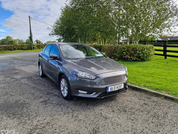 Ford Focus Saloon, Diesel, 2016, Grey