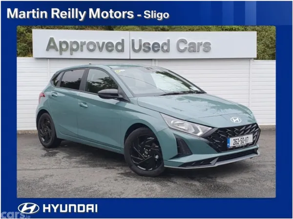 Hyundai i20 Hatchback, Petrol, 2026, Green