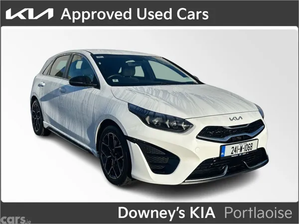 Kia Ceed Hatchback, Petrol, 2024, White