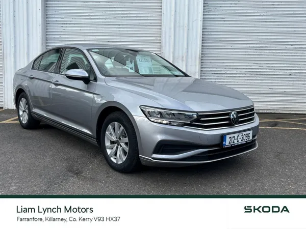 Volkswagen Passat Saloon, Diesel, 2021, Grey