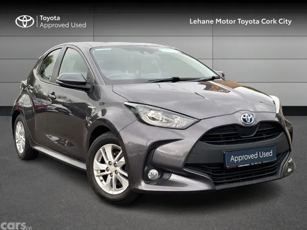 Toyota Yaris Hatchback, Petrol Hybrid, 2021, Grey