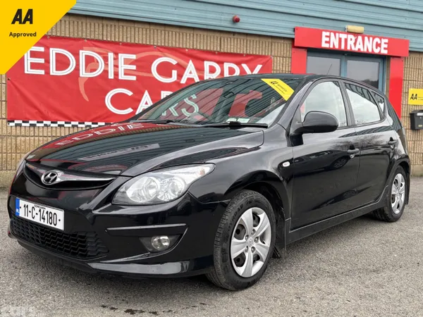 Hyundai i30 Hatchback, Diesel, 2011, Black