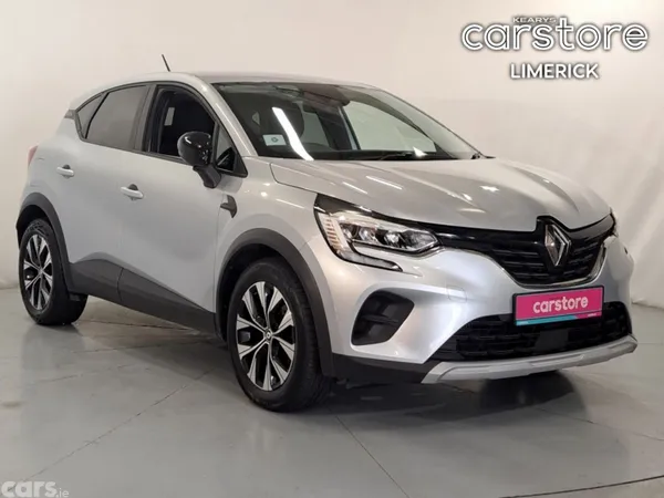 Renault Captur Hatchback, Petrol, 2024, Grey