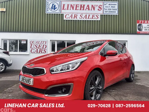 Kia Ceed Hatchback, Diesel, 2016, Red