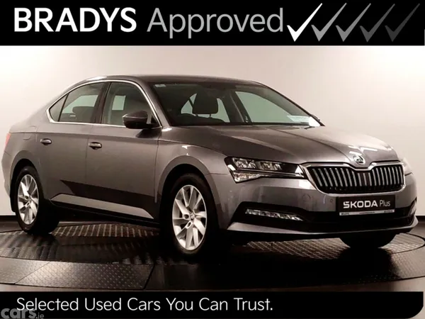 Skoda Superb Hatchback, Diesel, 2023, Grey