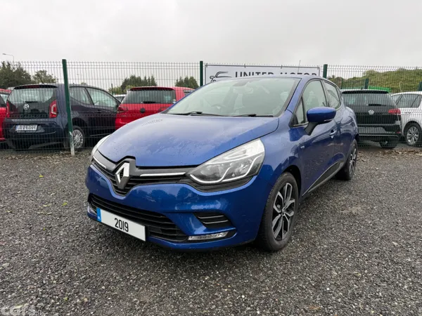 Renault Clio Hatchback, Petrol, 2019, Blue