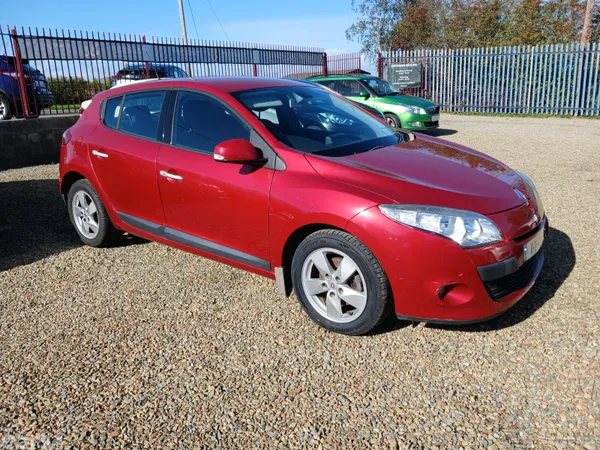 Renault Megane Hatchback, Diesel, 2011, Red