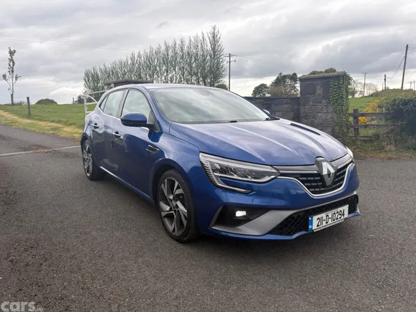 Renault Megane Hatchback, Diesel, 2021, Blue