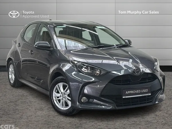 Toyota Yaris Hatchback, Petrol Hybrid, 2026, Grey