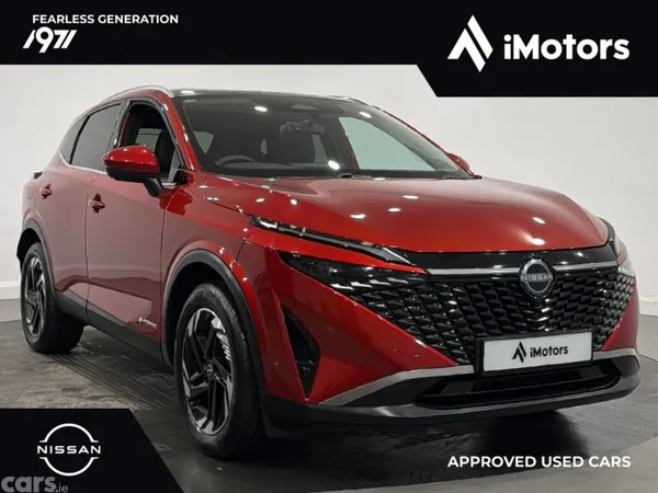 Nissan Qashqai SUV, Petrol Hybrid, 2026, Red
