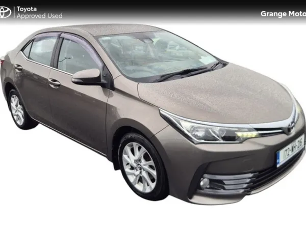 Toyota Corolla Saloon, Diesel, 2017, Grey