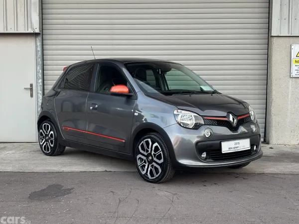 Renault Twingo Hatchback, Petrol, 2019, Grey
