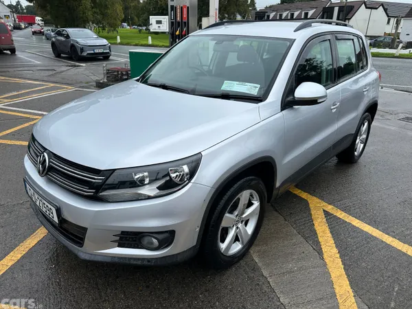 Volkswagen Tiguan SUV, Diesel, 2012, Silver