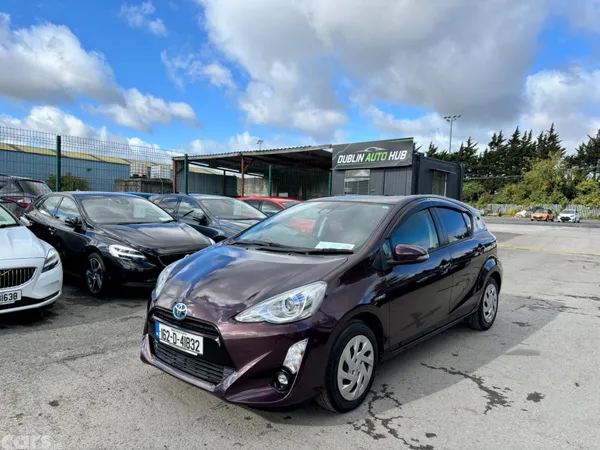 Toyota Aqua Hatchback, Petrol Hybrid, 2016, Brown