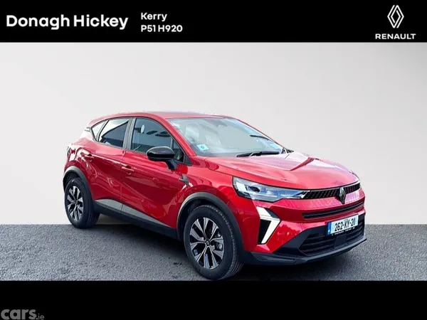 Renault Captur SUV, Petrol, 2026, Red