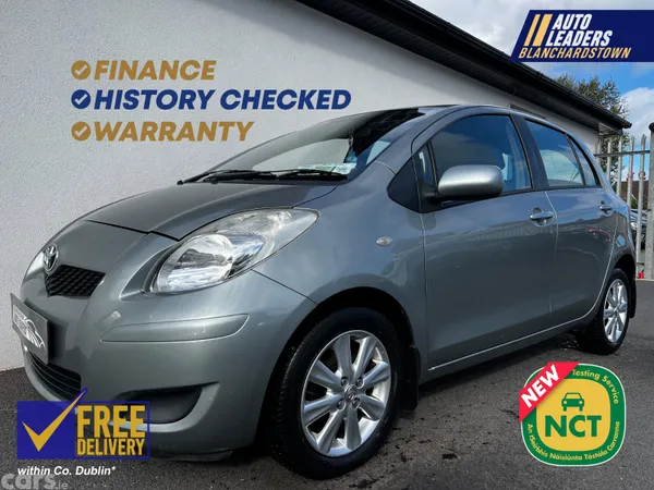 Toyota Yaris Hatchback, Petrol, 2010, Silver