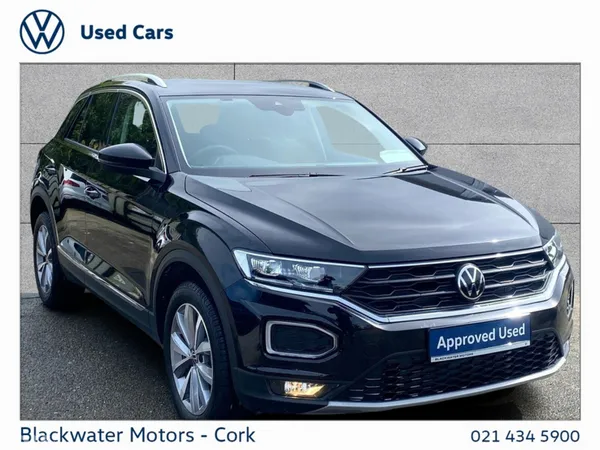 Volkswagen T-Roc Hatchback, Petrol, 2021, 
