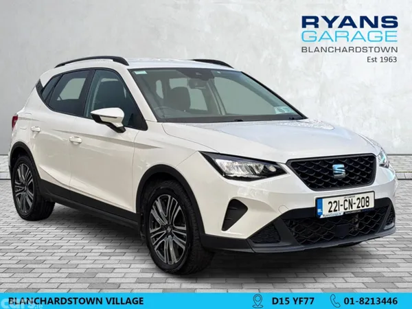 SEAT Arona Hatchback, Petrol, 2022, White