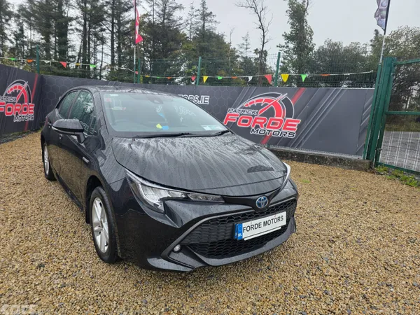 Toyota Corolla Hatchback, Petrol Hybrid, 2021, Black