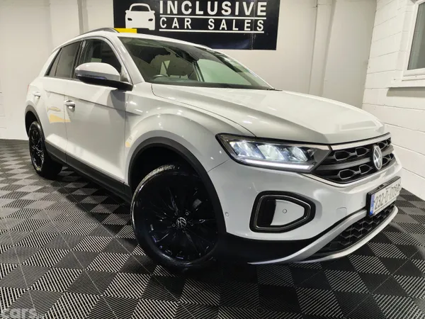 Volkswagen T-Roc SUV, Petrol, 2023, White