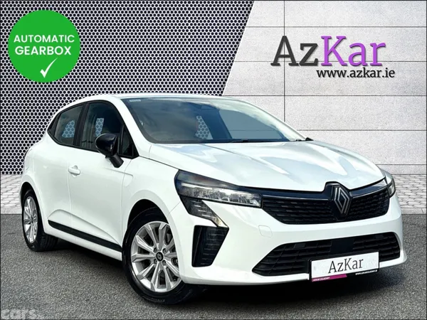 Renault Clio Hatchback, Petrol, 2024, White