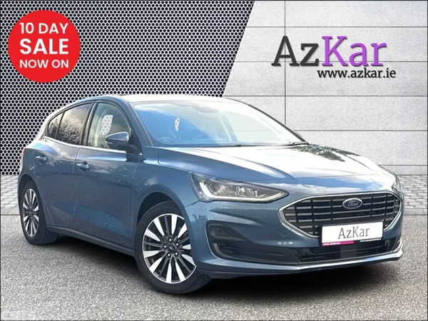 Ford Focus Hatchback, Petrol, 2024, Blue