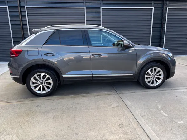 Volkswagen T-Roc SUV, Petrol, 2023, Grey