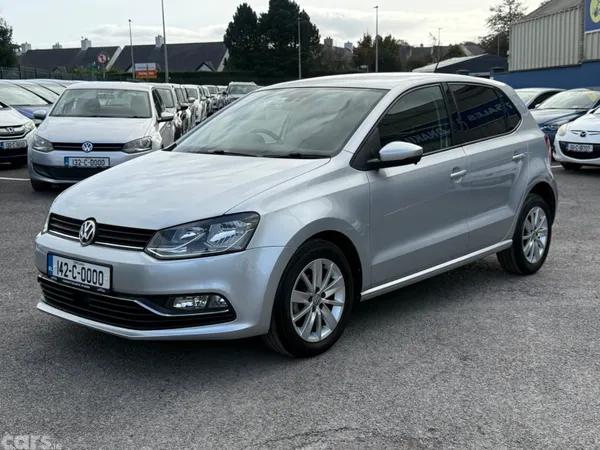 Volkswagen Polo Hatchback, Petrol, 2014, Silver