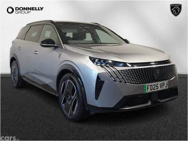 Peugeot 5008 SUV, Electric, 2025, Grey