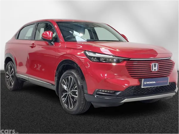 Honda HR-V Hatchback, Petrol Hybrid, 2023, Red