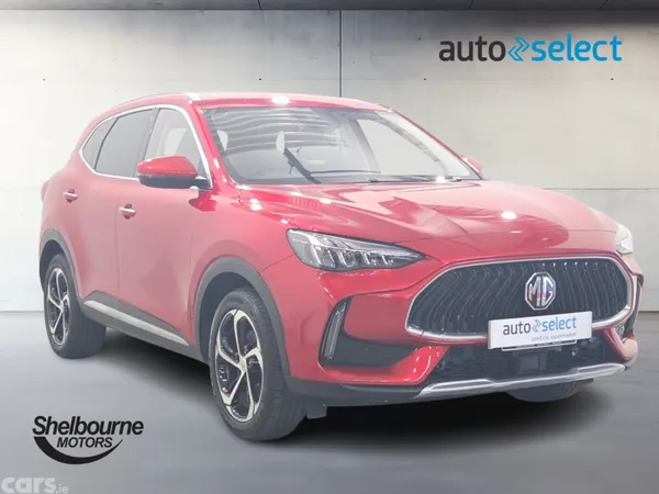 MG HS Hatchback, Petrol, 2023, Red