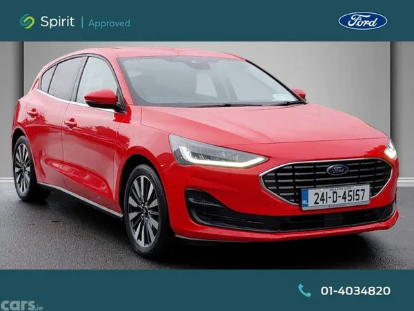 Ford Focus Hatchback, Petrol, 2024, Red