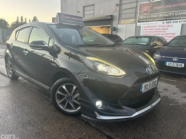 Toyota Aqua Hatchback, Petrol Hybrid, 2019, Black
