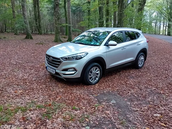 Hyundai Tucson SUV, Diesel, 2016, Silver