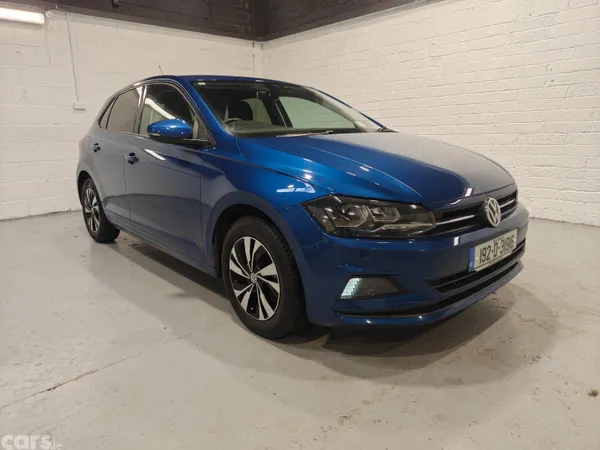 Volkswagen Polo Hatchback, Petrol, 2019, Blue